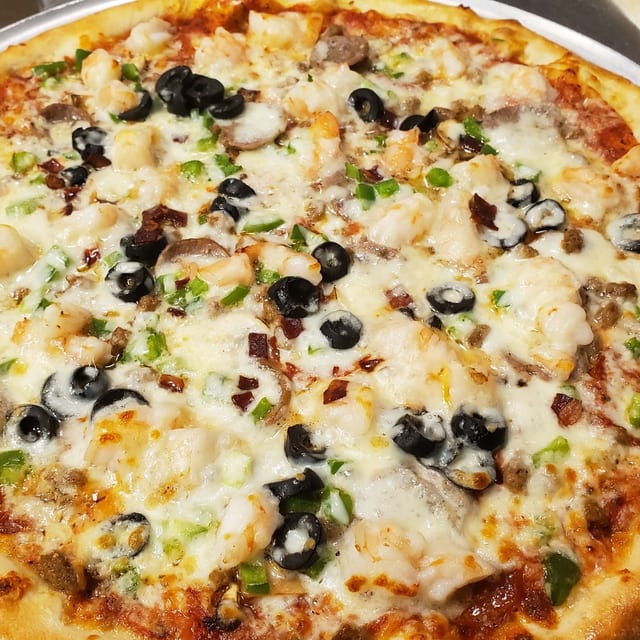 Murano's Vegetarian Pizza.