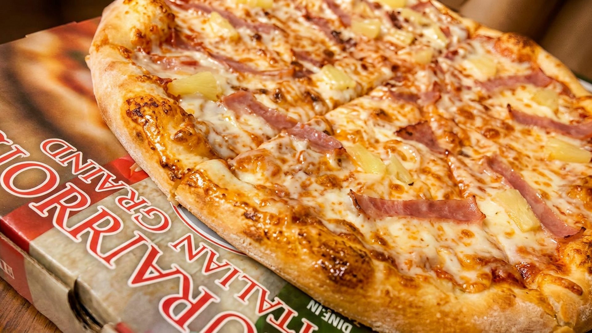 Pizza and wings combo