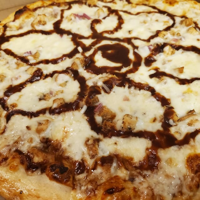 BBQ Pizza.