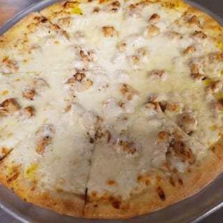 Chicken Alfredo Pizza